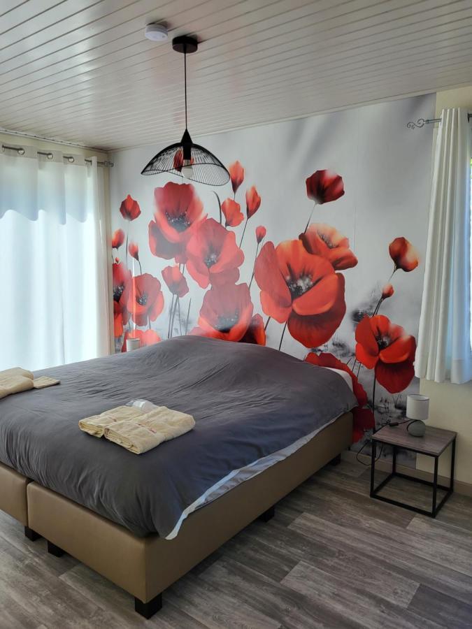Mary'S Poppies - Bed & Breakfast Blandain Eksteriør bilde